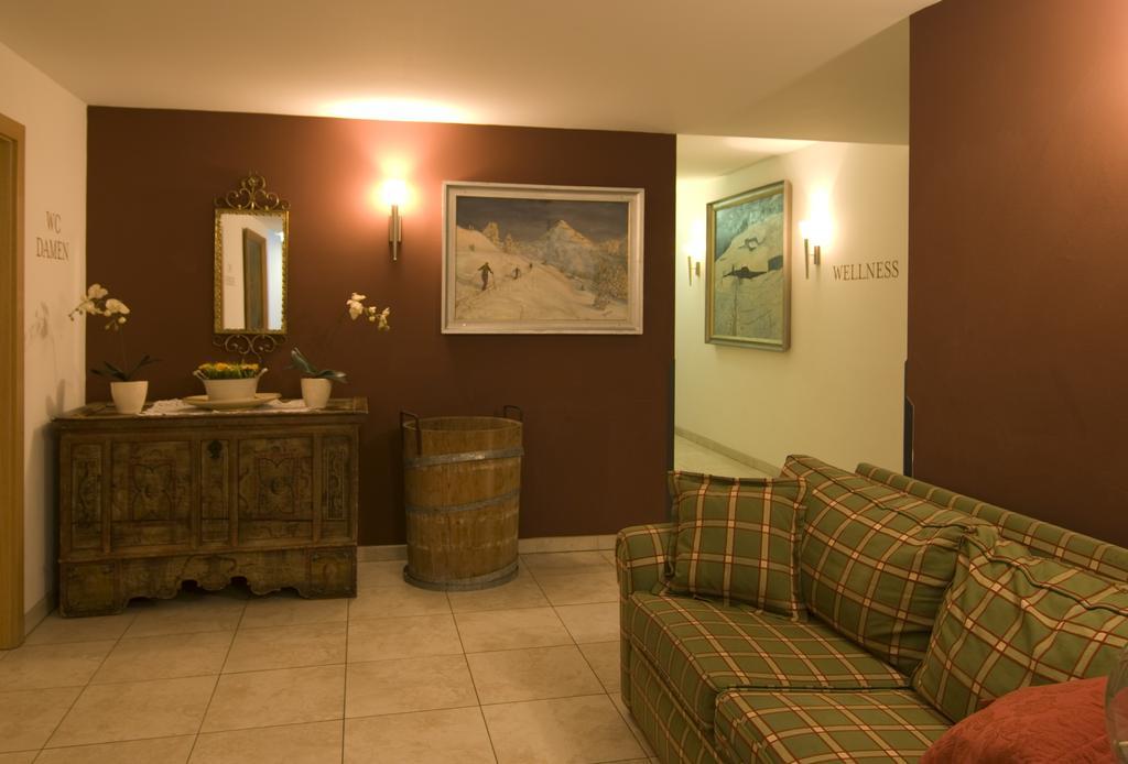 Hotel Braeuwirt Kirchberg in Tirol Exterior photo